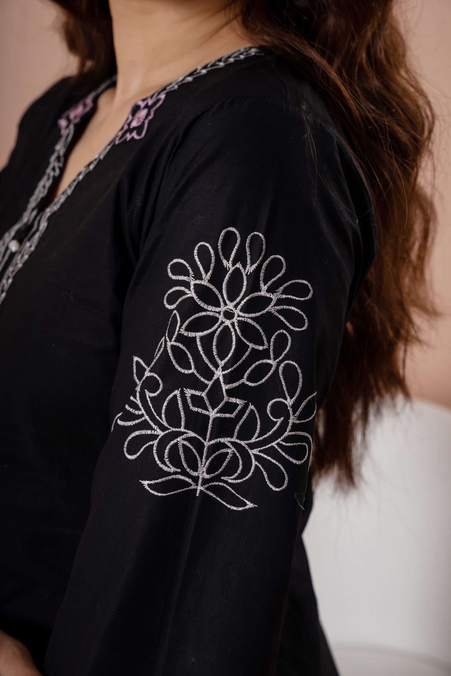 Sang e Aswad - 3 Piece Embroided Suit