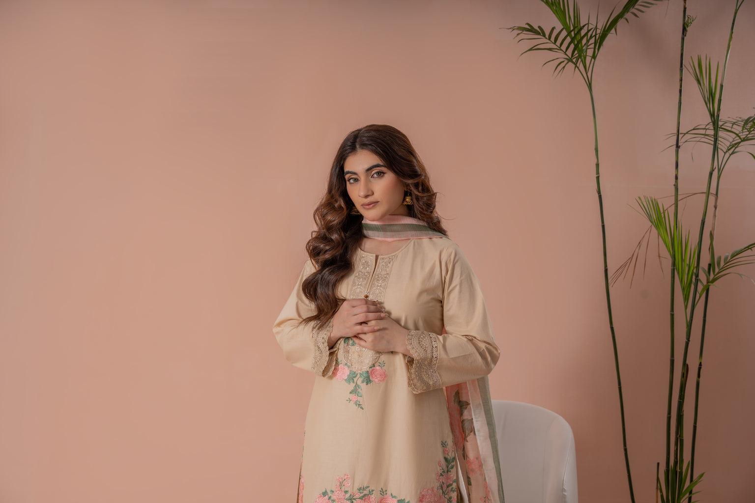 Zarrin e Khawab - 3 Piece Embroided Suit