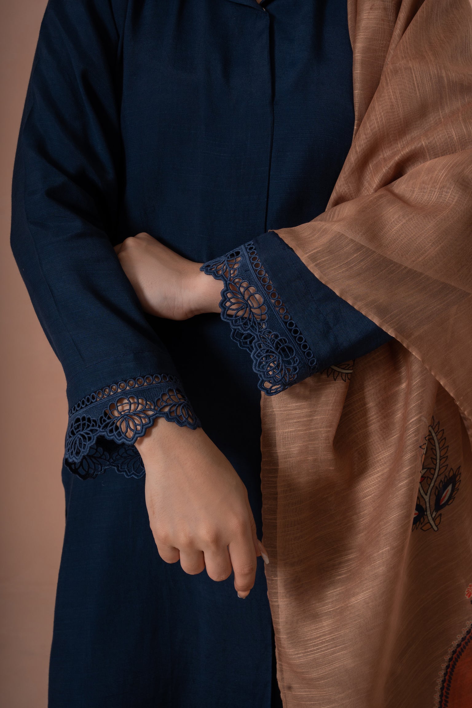 Neelam e Noor - 3 Piece Embroided Suit